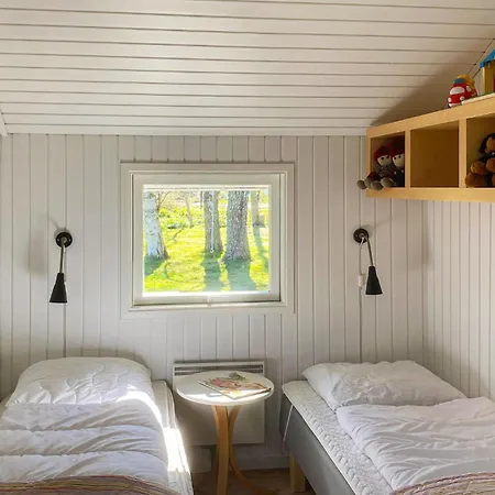 Nice Home In Strandby With Kitchen * Strandby